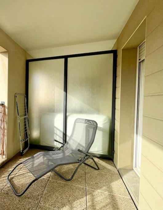 L'idéal Cosy-wifi-Netflix et Garage Vienne  Exterior foto